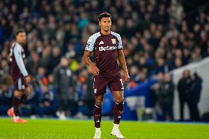 TA：利雅得新月4500万欧报价沃特金斯，预计将被维拉拒绝